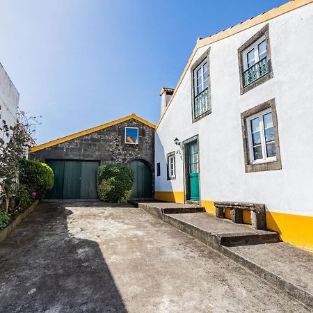 Charming Green Country House Nordestinho Exterior photo