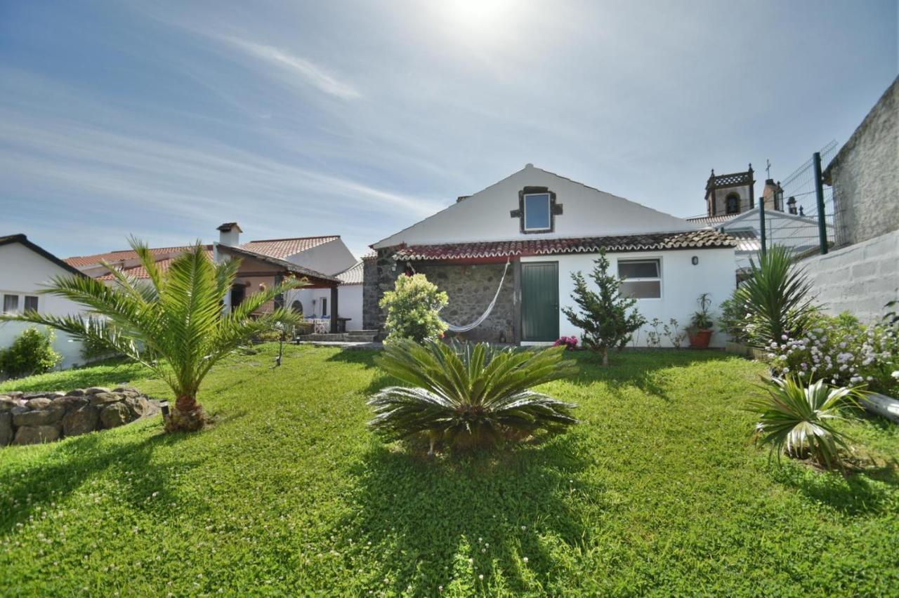 Charming Green Country House Nordestinho Exterior photo
